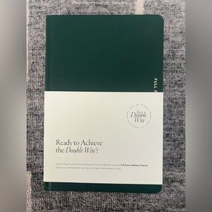 NWT Full Focus Wellness Planner